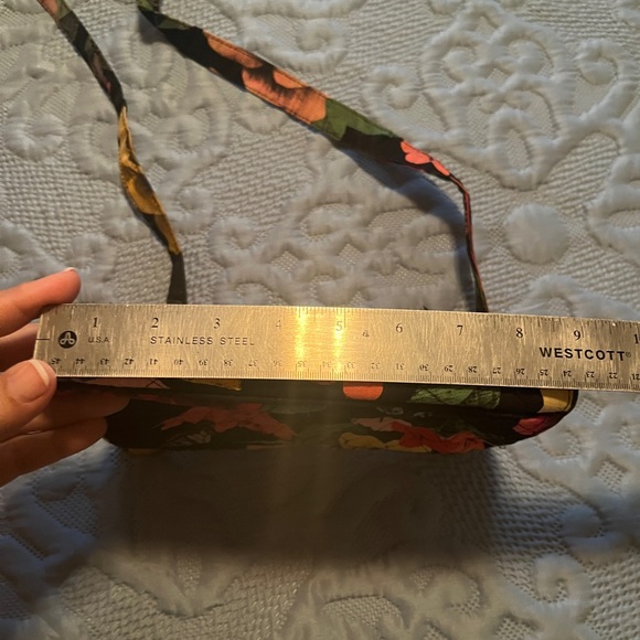 Set Vera Bradley Havana rose tote, mini back pack, coin purse, and crossbody. - Picture 9 of 14